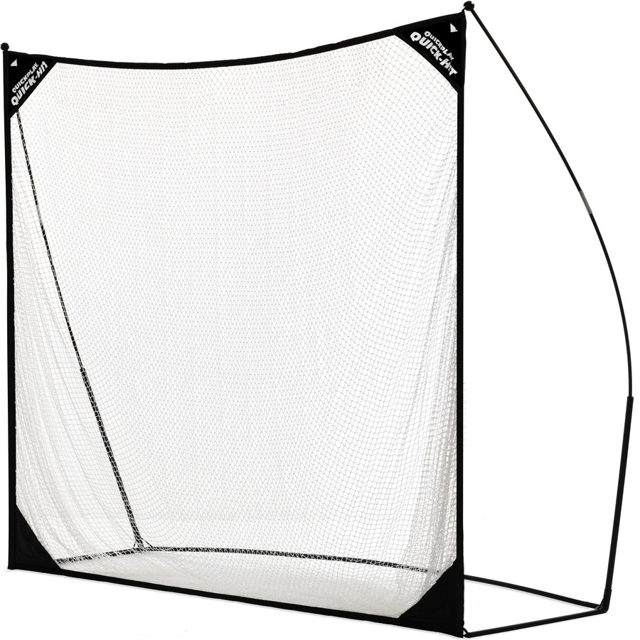 Filet de golf QUICK-HIT 240 x 240 cm avec cadre noir et filet blanc, vu de côté en biais sur fond blanc.