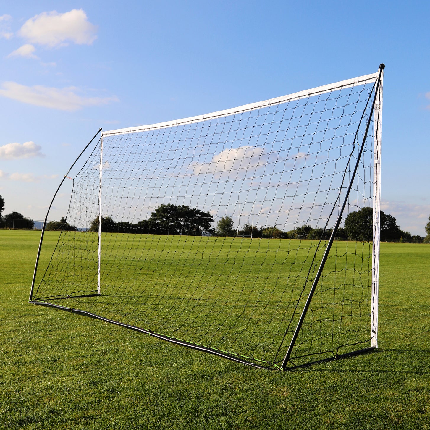 But de football transportable KICKSTER 370 x 180 cm