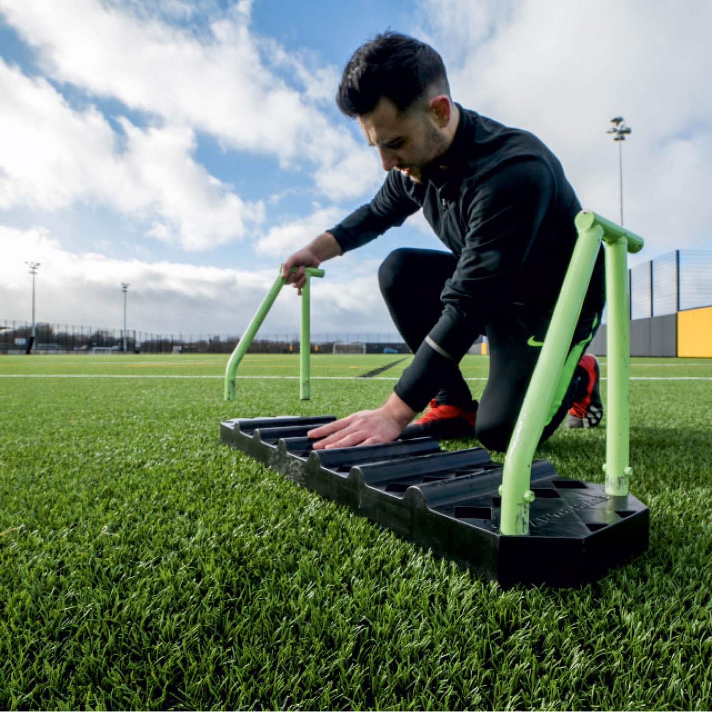 Planche de rebond de football REPLAY Station