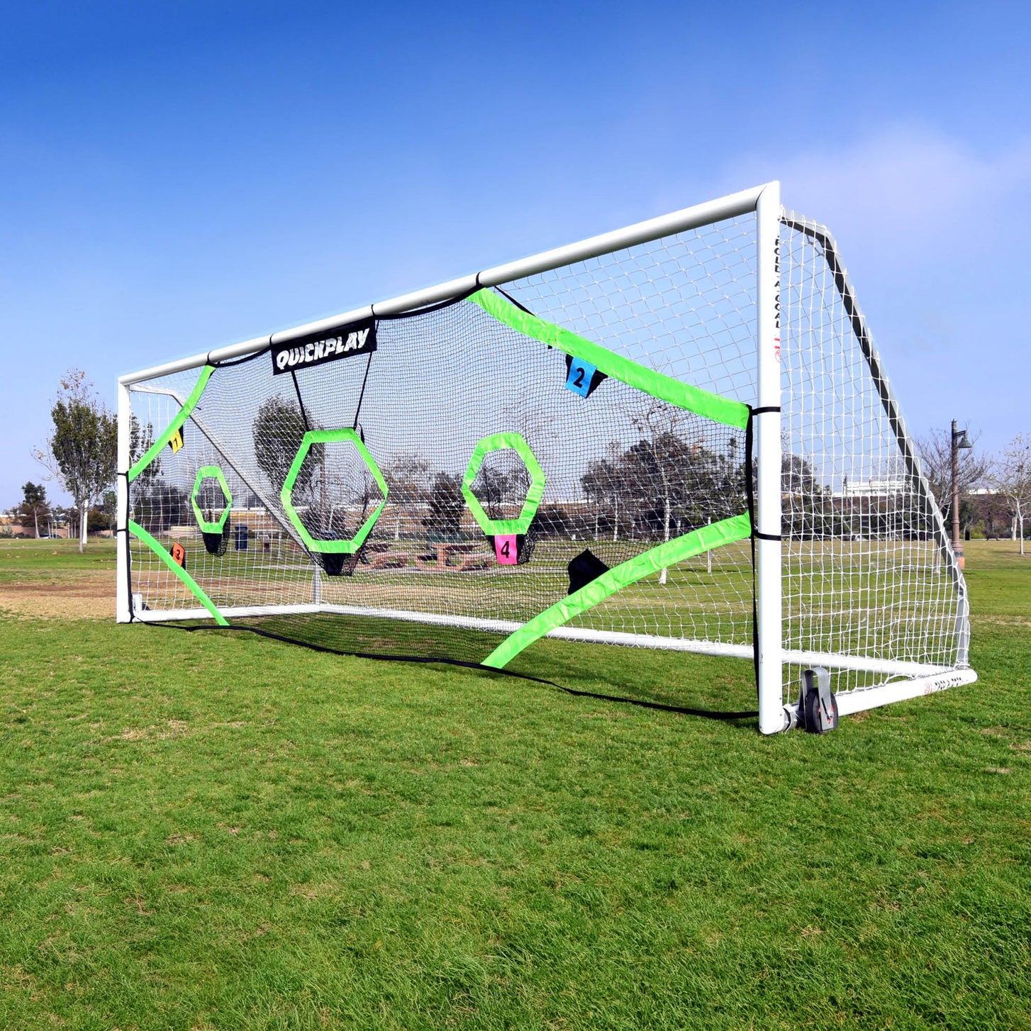 Filet cible TARGET Pro 730 x 240 cm pour buts de football à 11 (but non inclus)