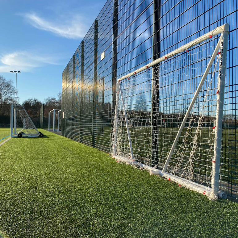 Q-FOLD But de football pliable 500 x 200 cm