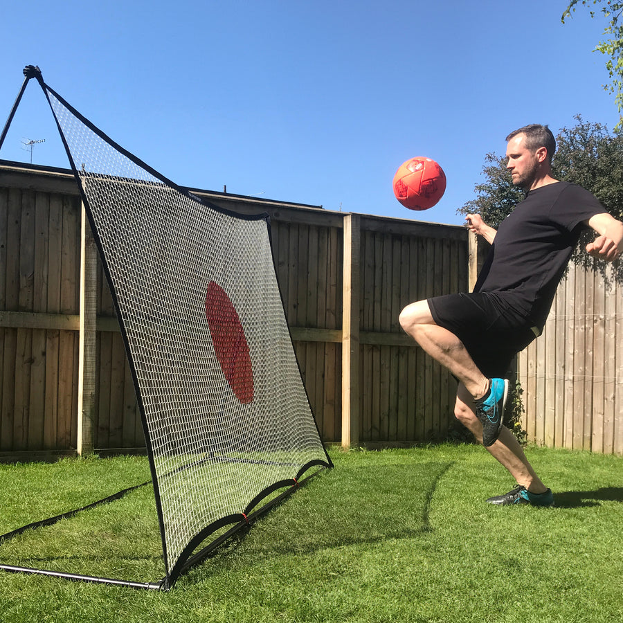 Rebondisseur de football SPOT 240 x 150 cm