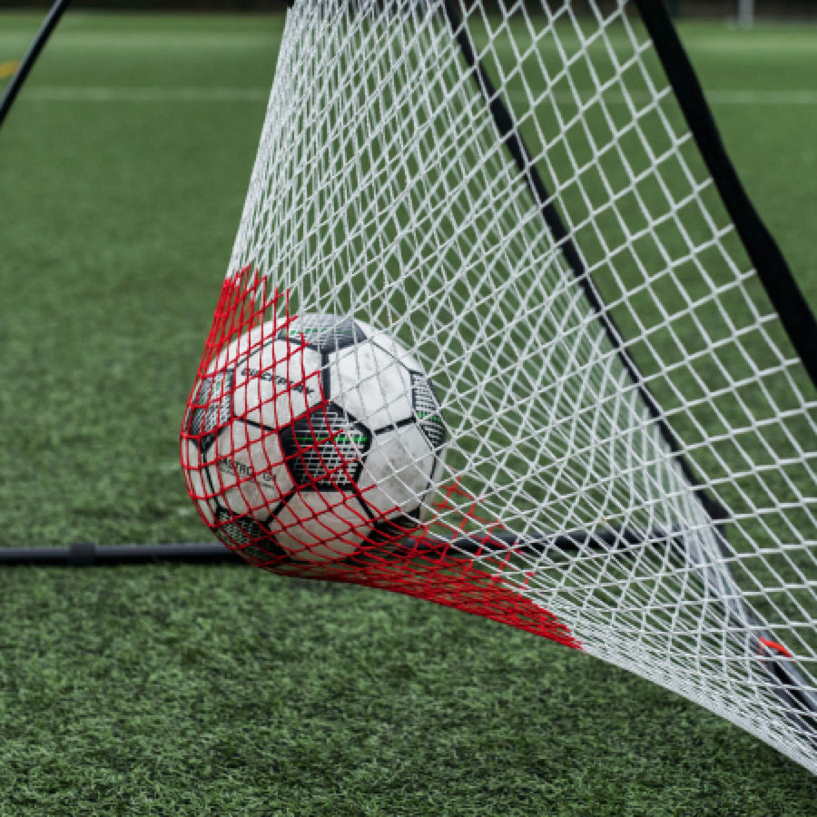 Rebondisseur de football SPOT 240 x 150 cm